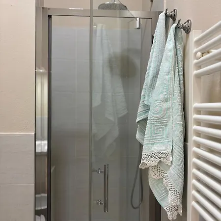 Cozy In Via Canonica Apartament